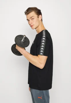 Kappa Camiseta Estampada - Caviar -Kappa Tienda De Ventas 05076d6ce3dc4068ac6ee2e3aa6b5fb8 scaled