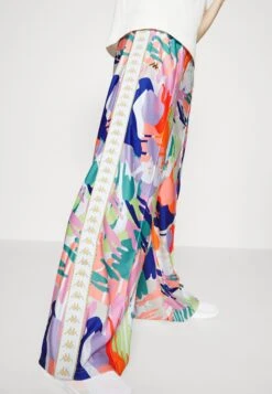 Kappa Pantalones Deportivos - Rich Gold 9 Kappa Pantalones Deportivos - Rich Gold -Kappa Tienda De Ventas 07a95de474a8424e959b4673486e9df2