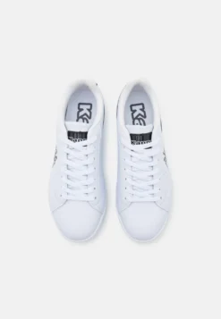 Kappa Zapatillas De Entrenamiento - White/Navy -Kappa Tienda De Ventas 09a8a7cf026840a19a479d34ad1339b8 scaled