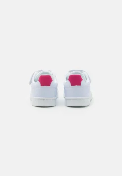 Kappa Zapatillas De Entrenamiento - White/Pink -Kappa Tienda De Ventas 13f3d34f5a54400b8ed1ef441d7a23a2 scaled