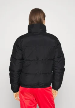 Kappa Lebana - Chaqueta De Invierno - Caviar -Kappa Tienda De Ventas 14a3d696380e4b5aaf6f28e6de7fa275 scaled