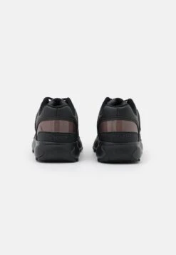 Kappa Rave- Zapatillas De Entrenamiento - Black 8 Kappa Rave- Zapatillas De Entrenamiento - Black -Kappa Tienda De Ventas 1a60ca65c45f4cab8d41c50bb64a83f3