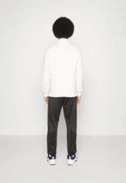 Kappa Pants Zipper Pocket - Pantalones Deportivos - Caviar -Kappa Tienda De Ventas 2c61da4ac87846338db4a90cb1f76b63 scaled