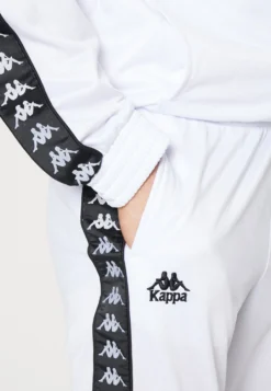 Kappa Tracksuit - Chándal - Bright White 13 Kappa Tracksuit - Chándal - Bright White -Kappa Tienda De Ventas 2f82cbf7b35d42f3ab54fc1cb30adec4 scaled