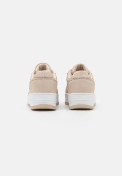 Kappa Bash - Zapatillas De Entrenamiento - Sand/White -Kappa Tienda De Ventas 3b5802b89e7e44158464a754cb72f415 scaled