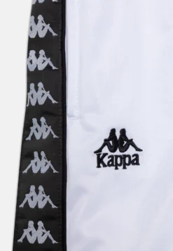 Kappa Pantalón Corto De Deporte - Bright White -Kappa Tienda De Ventas 478e1ff3487e44e687525229af017f9d scaled