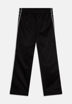 Kappa Tienda De Ventas -Kappa Tienda De Ventas 4f5e5c869b0f402aa0e367a6d63f5442 scaled