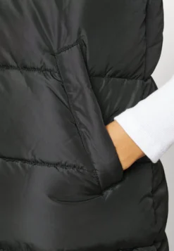 Kappa Chaleco - Caviar 11 Kappa Chaleco - Caviar -Kappa Tienda De Ventas 5a02536ec26b45e2a4e879f149bf5d7a scaled