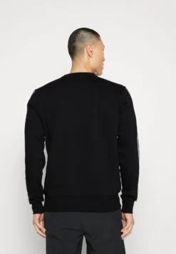 Kappa Sudadera - Caviar -Kappa Tienda De Ventas 71ac2111398048de853f11b881e7af3d scaled