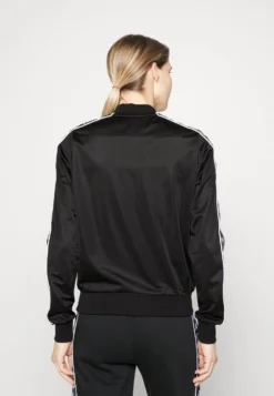 Kappa Chaqueta De Entrenamiento - Caviar -Kappa Tienda De Ventas 8f017ceb9fe8438b835ffa9c666110e7 scaled