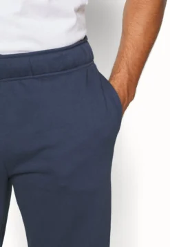 Kappa Angelo - Pantalones Deportivos - Dress Blues -Kappa Tienda De Ventas 9fbb592ca1814233b27bcba188ea3175 scaled