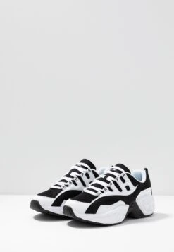 Kappa Zapatillas De Entrenamiento - White/Black 8 Kappa Zapatillas De Entrenamiento - White/Black -Kappa Tienda De Ventas cce05f7734ab47b996f54bec231d4eeb