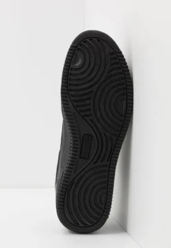 Kappa Zapatillas De Entrenamiento - Black/White -Kappa Tienda De Ventas dcfe59c8af354bb99299bc1d5eb70948 scaled