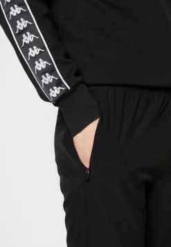 Kappa Pants - Pantalones Deportivos - Caviar 9 Kappa Pants - Pantalones Deportivos - Caviar -Kappa Tienda De Ventas eb0b5128dc6548a9a4d74912ec60434c scaled