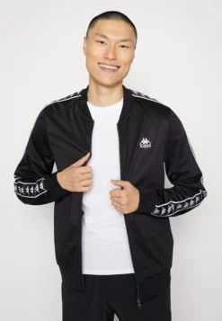 Kappa Tracksuit Jacket - Chaqueta De Entrenamiento - Caviar -Kappa Tienda De Ventas ed0afeecb3ee44e38353b176ff6556f7 scaled