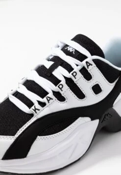 Kappa Zapatillas De Entrenamiento - White/Black 11 Kappa Zapatillas De Entrenamiento - White/Black -Kappa Tienda De Ventas ff78f8387f0e4144be5f7b92db5fda6f